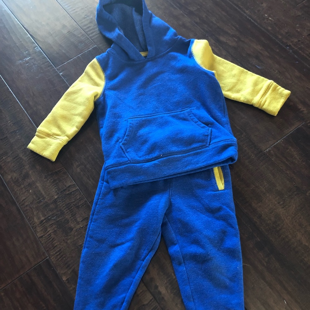 Jogging Suit